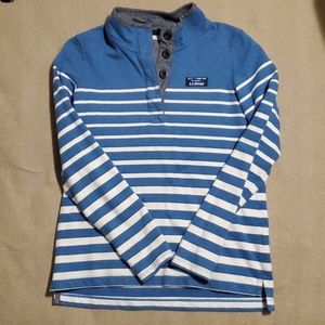 Light weight L.L. Bean top